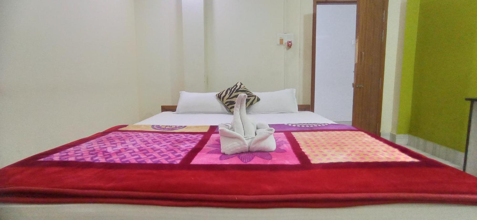 Hotel Kaziranga Holidays Exterior foto